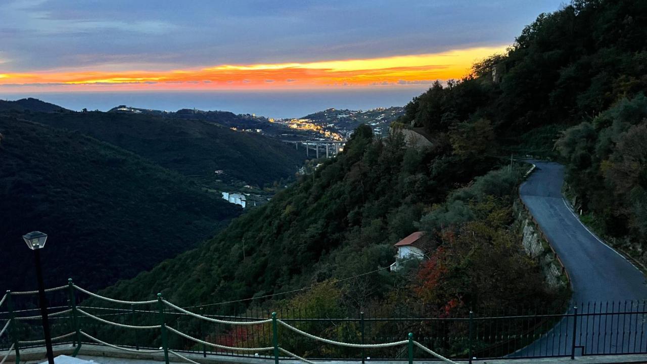 Villa Di Campagna Con Vista Mare 5 Camere Da Letto Pampara Luaran gambar