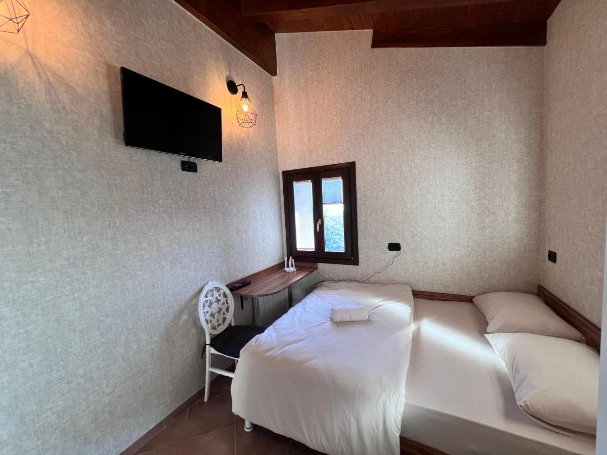 Villa Di Campagna Con Vista Mare 5 Camere Da Letto Pampara Luaran gambar